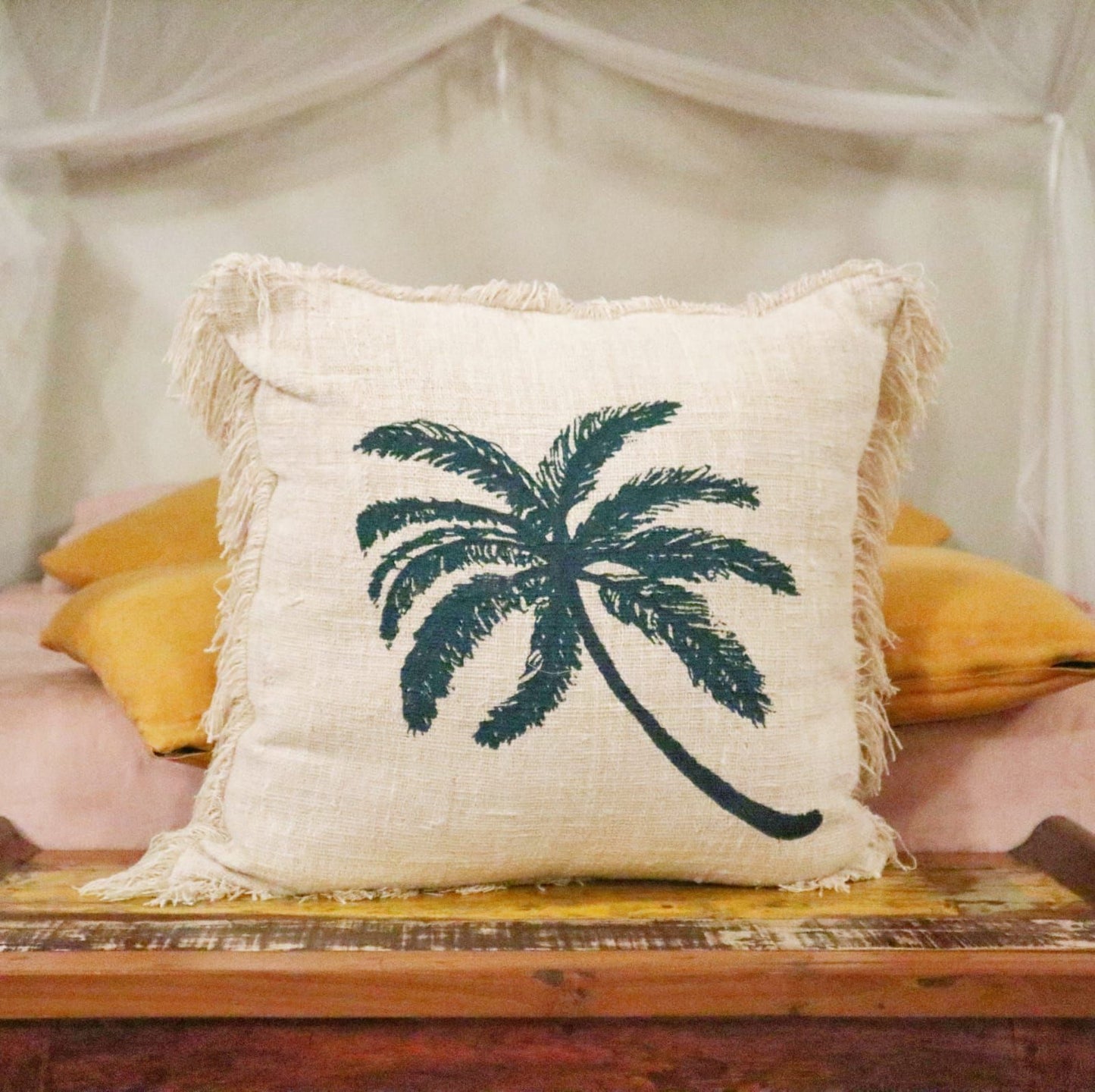 1x Linen Cushion 60 x 60  Palm Tree